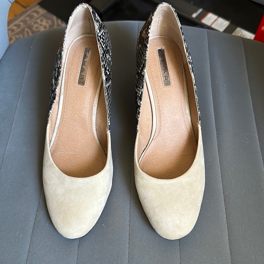 Tahari Palace Wedge Heel